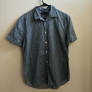EUC MEN’S JOHN VARVATOS STAR USA BUTTON UP SHIRT SIZE MEDIUM M BLUE FLORAL